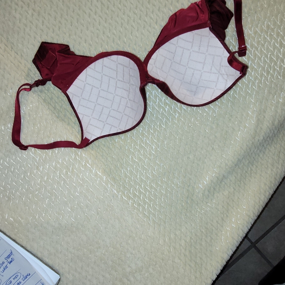 Victoria's secret bra